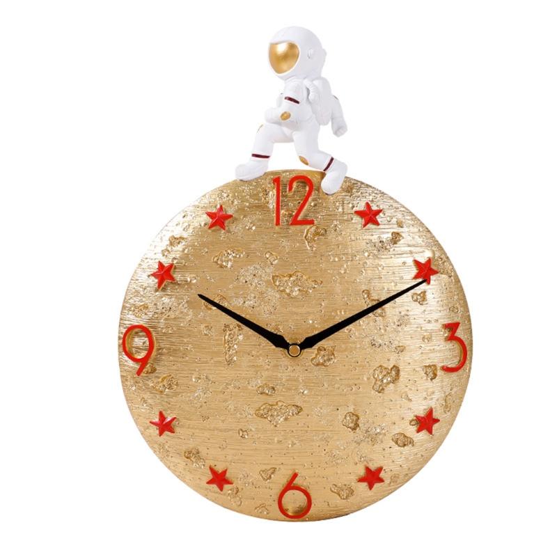 Wall Clocks Creative Astronaut Clock Modern Light Luxury Decoration Cosmonaut Resin Crafts For Living Room Bedroom Home Decors
Wall Clocks Creative Astronaut Clock Modern Light Luxury Decoration Cosmonaut Resin Crafts For Living Room Bedroom Home Decors