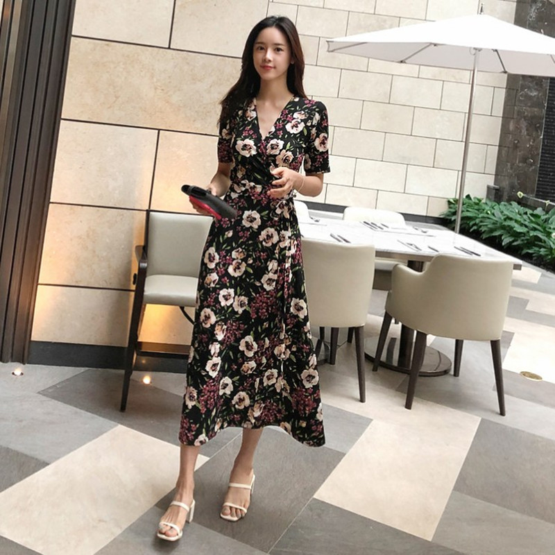 ZAWFL Summer Flower Printed Long Dress Women Korean Flare Sleeve V Neck Office Ladies es Vestidos Elegant Slim Party 210525, Picture color
ZAWFL Summer Flower Printed Long Dress Women Korean Flare Sleeve V Neck Office Ladies es Vestidos Elegant Slim Party 210525, Picture color
