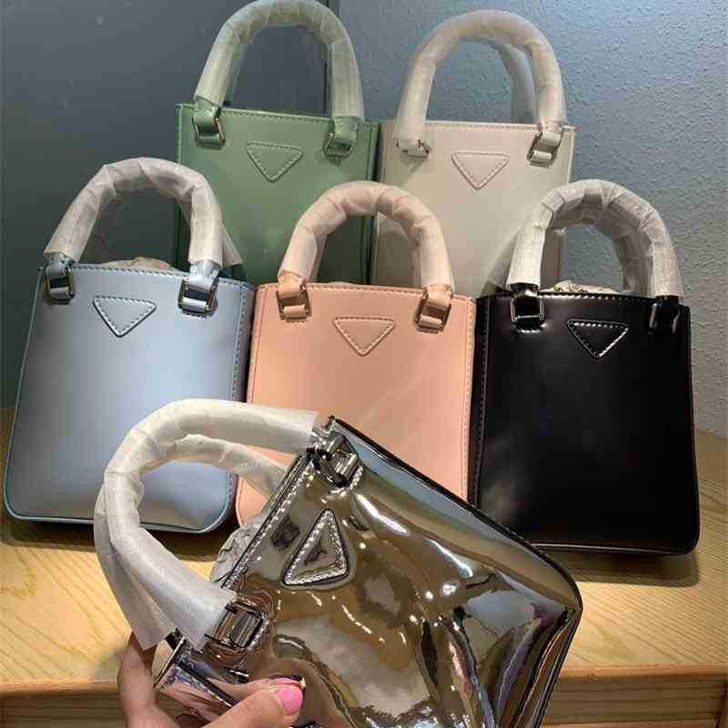 Hanghhangbag Luxury Designer Fashion Hand Handbag Handbags Backpack Wallet Purse Shoulder Crossbody Tote Bags Mini Bag bright face vers 2PVH
Hanghhangbag Luxury Designer Fashion Hand Handbag Handbags Backpack Wallet Purse Shoulder Crossbody Tote Bags Mini Bag bright face vers 2PVH