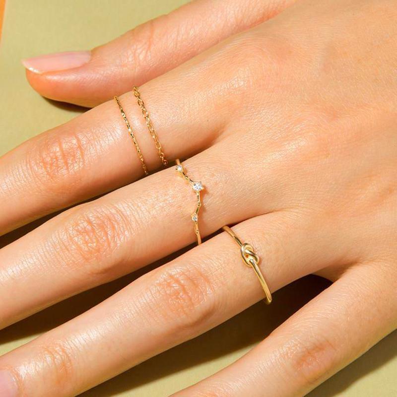 Cluster Rings Resl 925 Sterling Silver Thin Knot Charm Minimal Delicate 18K Gold Plated Women Girl Vermeil Simple Stacking Finger Ring
Cluster Rings Resl 925 Sterling Silver Thin Knot Charm Minimal Delicate 18K Gold Plated Women Girl Vermeil Simple Stacking Finger Ring