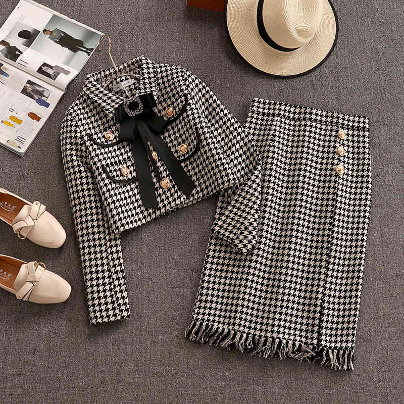 skirt Autumn Winter Houndstooth Woolen 2 Piece Set Women Retro Bowknot Short Tweed Jacket Coat + Tassel Bodycon Suits LPZ7, Black
skirt Autumn Winter Houndstooth Woolen 2 Piece Set Women Retro Bowknot Short Tweed Jacket Coat + Tassel Bodycon Suits LPZ7, Black