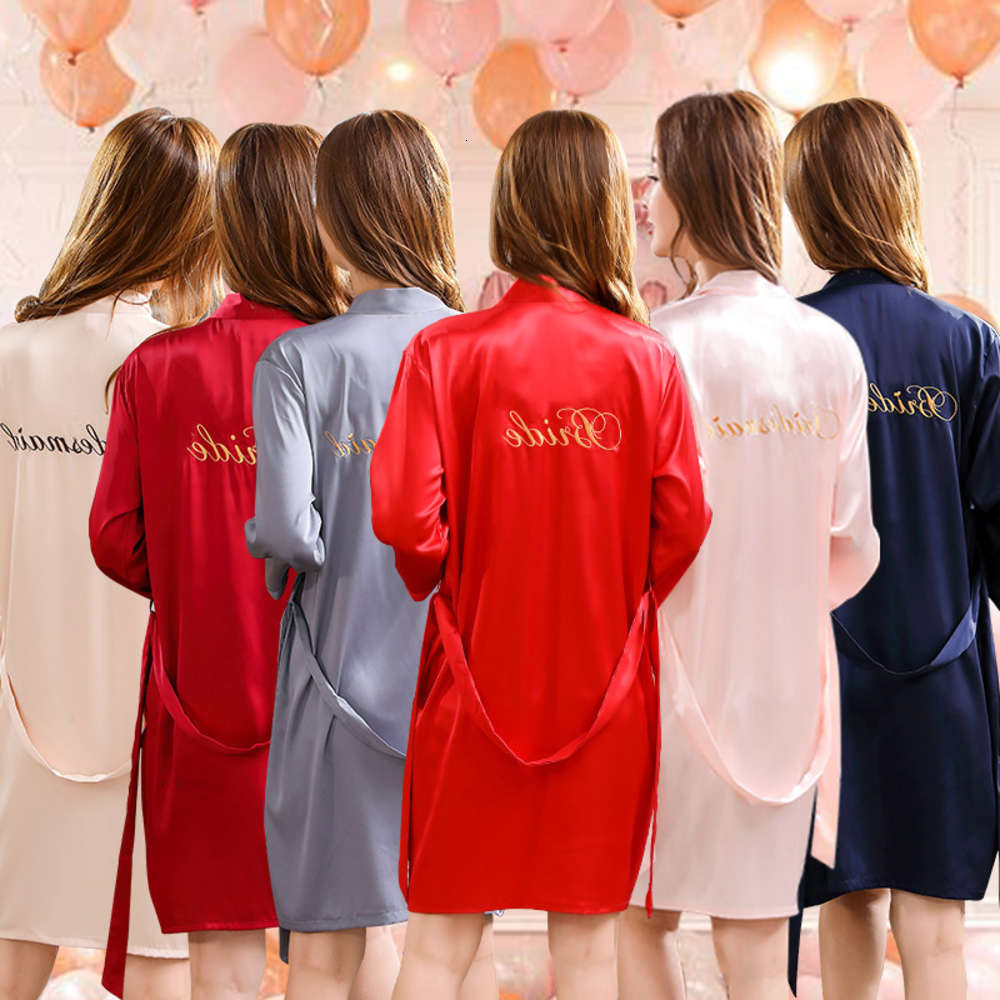 Bridal morning Gown Bridesmaid group wedding makeup party embroidery bathrobe robe SILK PAJAMA girl
Bridal morning Gown Bridesmaid group wedding makeup party embroidery bathrobe robe SILK PAJAMA girl