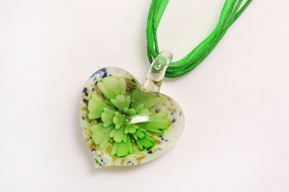 Charm Heart Shape Art Murano Lampwork Glass Pendant Necklace Flowers Inside for Women Girls Summer Jewelry Gifts