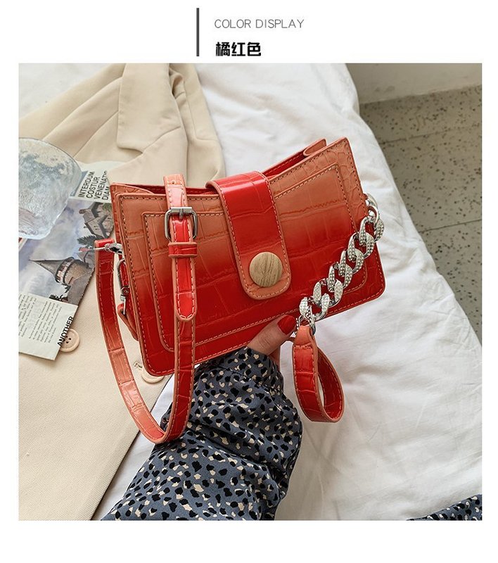 Messenger BagsFashion Red Small Net 2021 Gradient Single Shoulder Underarm Women's Messenger Bag
Messenger BagsFashion Red Small Net 2021 Gradient Single Shoulder Underarm Women's Messenger Bag