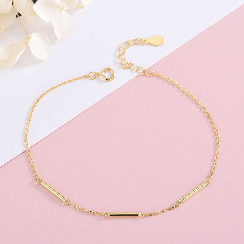 S925 Sier Korean Version Smooth Dign Round Tube Feminine Temperament Cool Style Simple Girlfriends Bracelet, Golden;silver
S925 Sier Korean Version Smooth Dign Round Tube Feminine Temperament Cool Style Simple Girlfriends Bracelet, Golden;silver