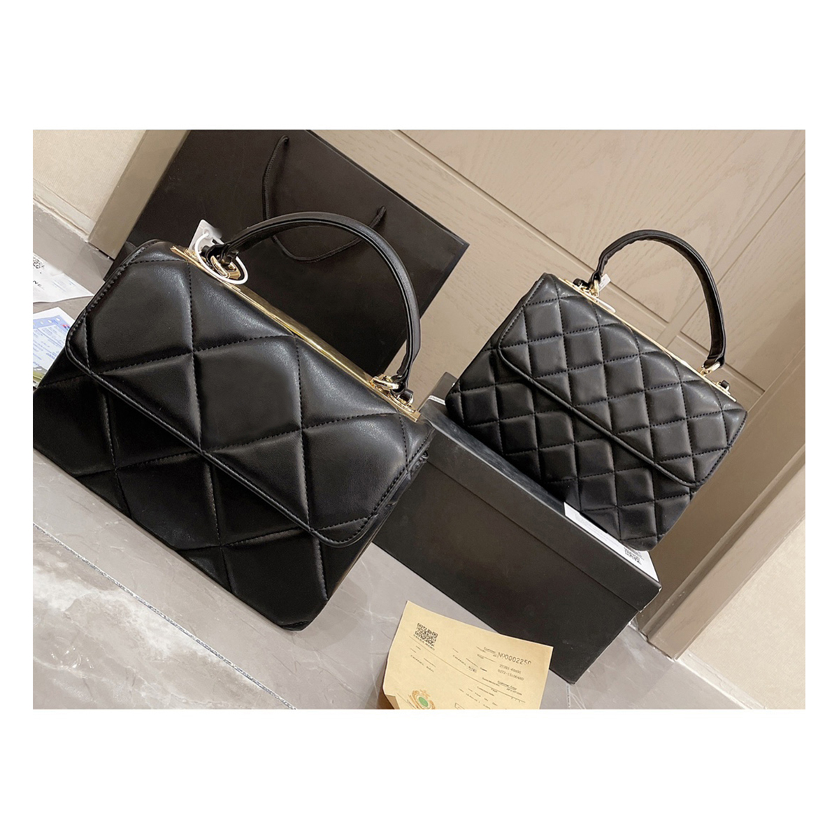 2021 Women Luxury Designer Bags Handbags High Quality purse Genuine Leather bags Shoulder Flap with small and big lattice diamond
2021 Women Luxury Designer Bags Handbags High Quality purse Genuine Leather bags Shoulder Flap with small and big lattice diamond