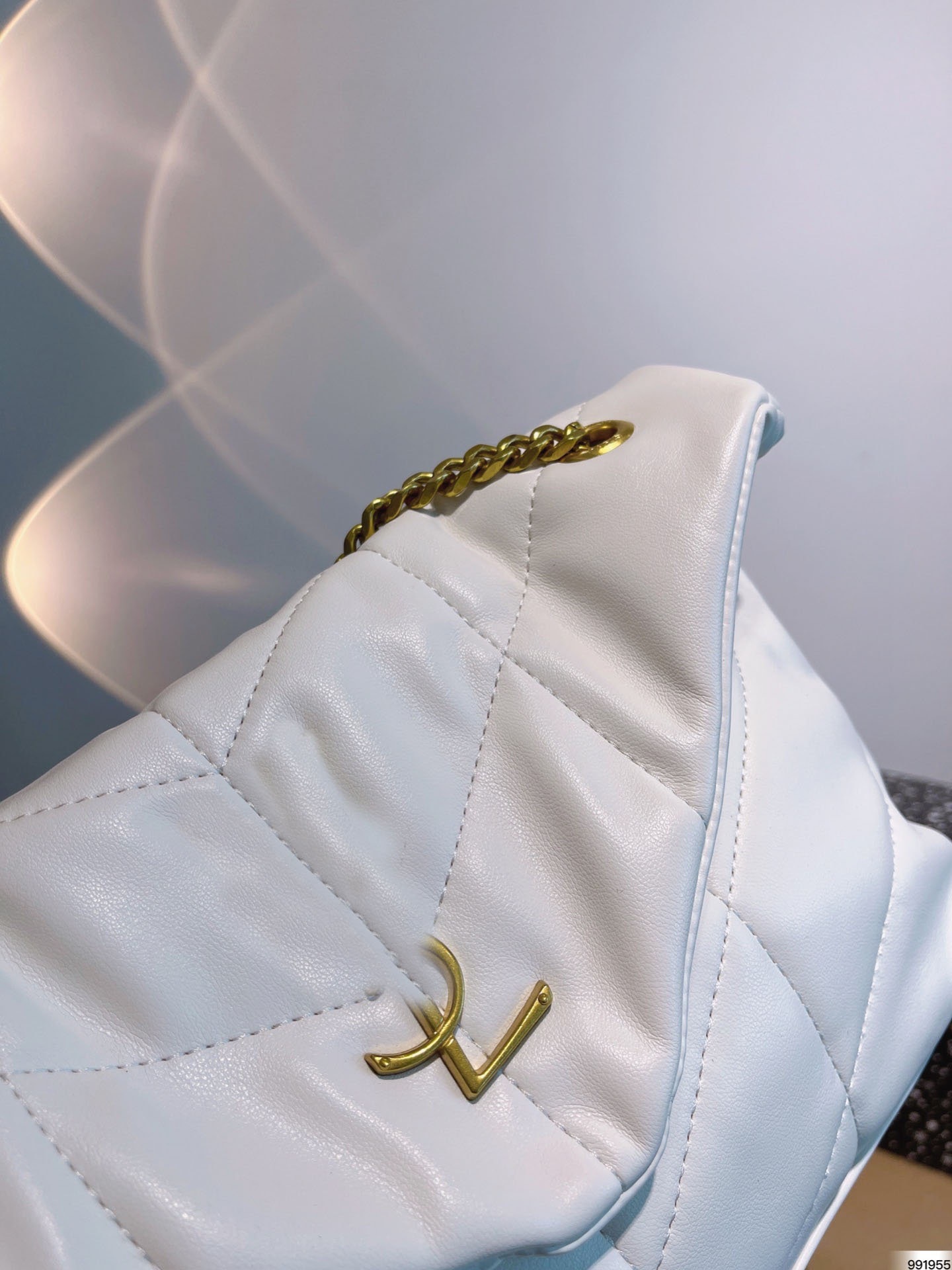 Handbag Women Luxury Designer Nylon bags with letters Wholesale canvas hobo shoulder bag lady Tote chains handbags messenger bagss 29*18cm, White
Handbag Women Luxury Designer Nylon bags with letters Wholesale canvas hobo shoulder bag lady Tote chains handbags messenger bagss 29*18cm, White