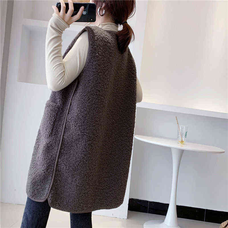 Winter Long Vest Jackets Lamb Wool Thicken Waistcoat Women Button Up Single Breasted Pocket Outwear Sleeveless Coat Garment 211120