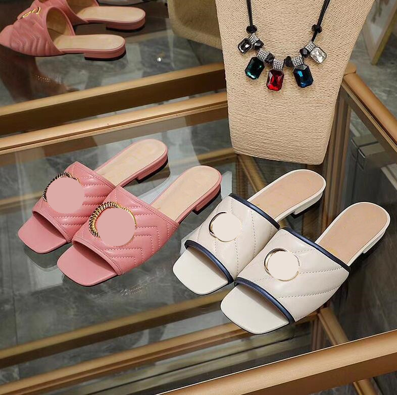 Fashion women's casual sandals summer sheepskin Leather beach shoes female Peep Toe slippers Metal letters High quality woman slipper G33018
Fashion women's casual sandals summer sheepskin Leather beach shoes female Peep Toe slippers Metal letters High quality woman slipper G33018