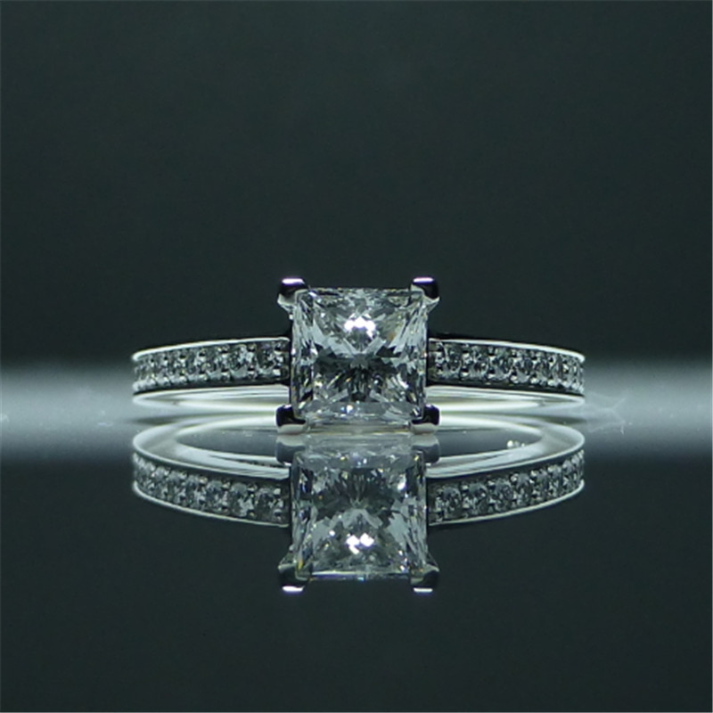2020 Luxury Princess cut 0.6ct Lab Diamond Ring Real 925 sterling silver Engagement Wedding band Rings for Women Bridal Jewelry
2020 Luxury Princess cut 0.6ct Lab Diamond Ring Real 925 sterling silver Engagement Wedding band Rings for Women Bridal Jewelry