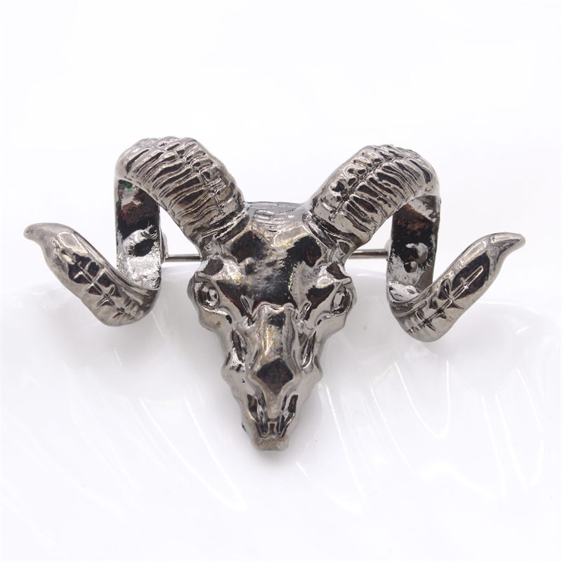 Japan South Korea alloy ox head Brooch British and women's suit badge versatile personality exaggerated collar buckle
Japan South Korea alloy ox head Brooch British and women's suit badge versatile personality exaggerated collar buckle