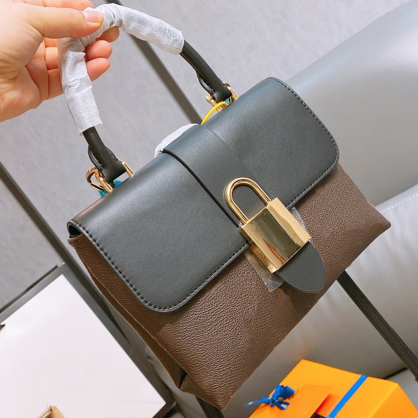 Original style High Quality Genuine Leather bag letter lock flower Totes handbag portable female Messenger Shoulder Bags handbags Wallet Purae L0012
Original style High Quality Genuine Leather bag letter lock flower Totes handbag portable female Messenger Shoulder Bags handbags Wallet Purae L0012