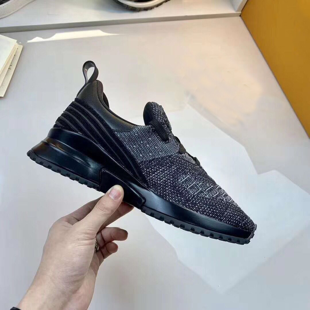 2021 platform men gym Casual shoes women Travel leather lace-up sneaker 100% cowhide fashion Letters Thick bottom woman shoe Flat sneakers Large size 35-42-45 us4-us11, Silver + grey
2021 platform men gym Casual shoes women Travel leather lace-up sneaker 100% cowhide fashion Letters Thick bottom woman shoe Flat sneakers Large size 35-42-45 us4-us11, Silver + grey
