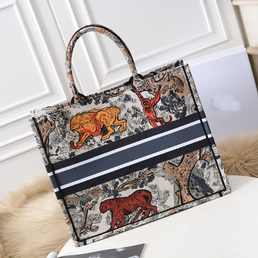 Ladies' bag(colorful tiger shopping bags) high-end customized quality , celebrities must have classic fashion, business and leisure style(1:1) 89888
Ladies' bag(colorful tiger shopping bags) high-end customized quality , celebrities must have classic fashion, business and leisure style(1:1) 89888