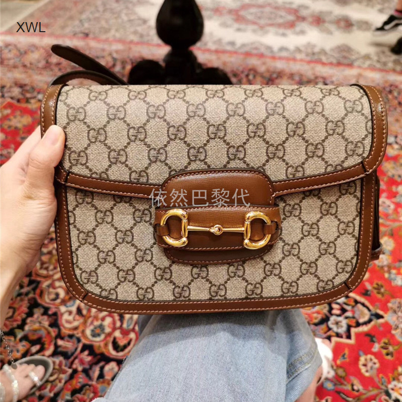 Outlet women's bag new 1955 horsebit horseshoe tofu single shoulder postman
Outlet women's bag new 1955 horsebit horseshoe tofu single shoulder postman