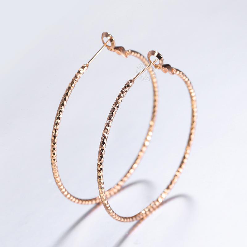 Dangle & Chandelier Trendy 585 Rose Gold 52mm Big Hoop Earrings For Women Girls Twisted Large Circle Elegant Wedding Jewelry Gifts DGE331, Silver
Dangle & Chandelier Trendy 585 Rose Gold 52mm Big Hoop Earrings For Women Girls Twisted Large Circle Elegant Wedding Jewelry Gifts DGE331, Silver