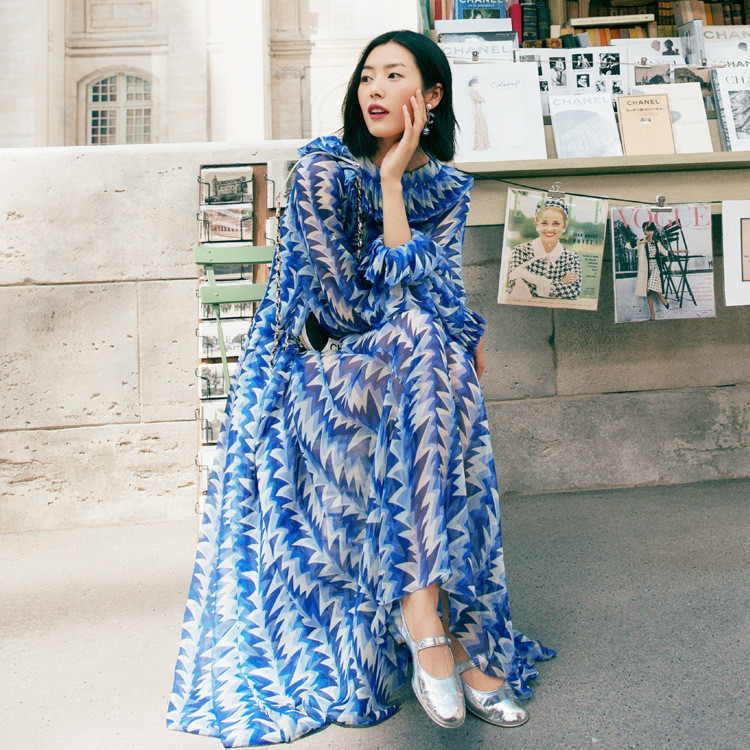Casual Dresses Female fashion long sleeves chiffon 2021 summer runways elegant print a490, The pictures
Casual Dresses Female fashion long sleeves chiffon 2021 summer runways elegant print a490, The pictures