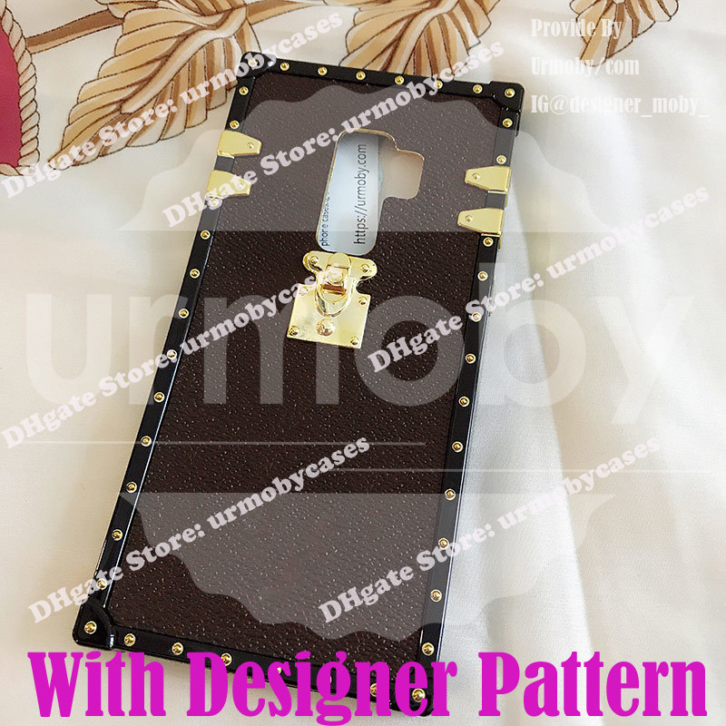 L Famous Brand Designer Fashion Trunk Phone Cases PU leather for Samsung Galaxy S21 Ultra 8 9 10 PLUS NOTE S20 PLUS, Brown
L Famous Brand Designer Fashion Trunk Phone Cases PU leather for Samsung Galaxy S21 Ultra 8 9 10 PLUS NOTE S20 PLUS, Brown