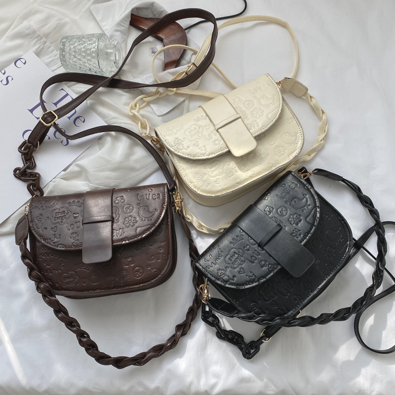 Messenger Bags Messenger Bags 2021 Summer Fashion Versatile Alligator Saddle Women's Woven One Shoulder Slant Span Bag
Messenger Bags Messenger Bags 2021 Summer Fashion Versatile Alligator Saddle Women's Woven One Shoulder Slant Span Bag