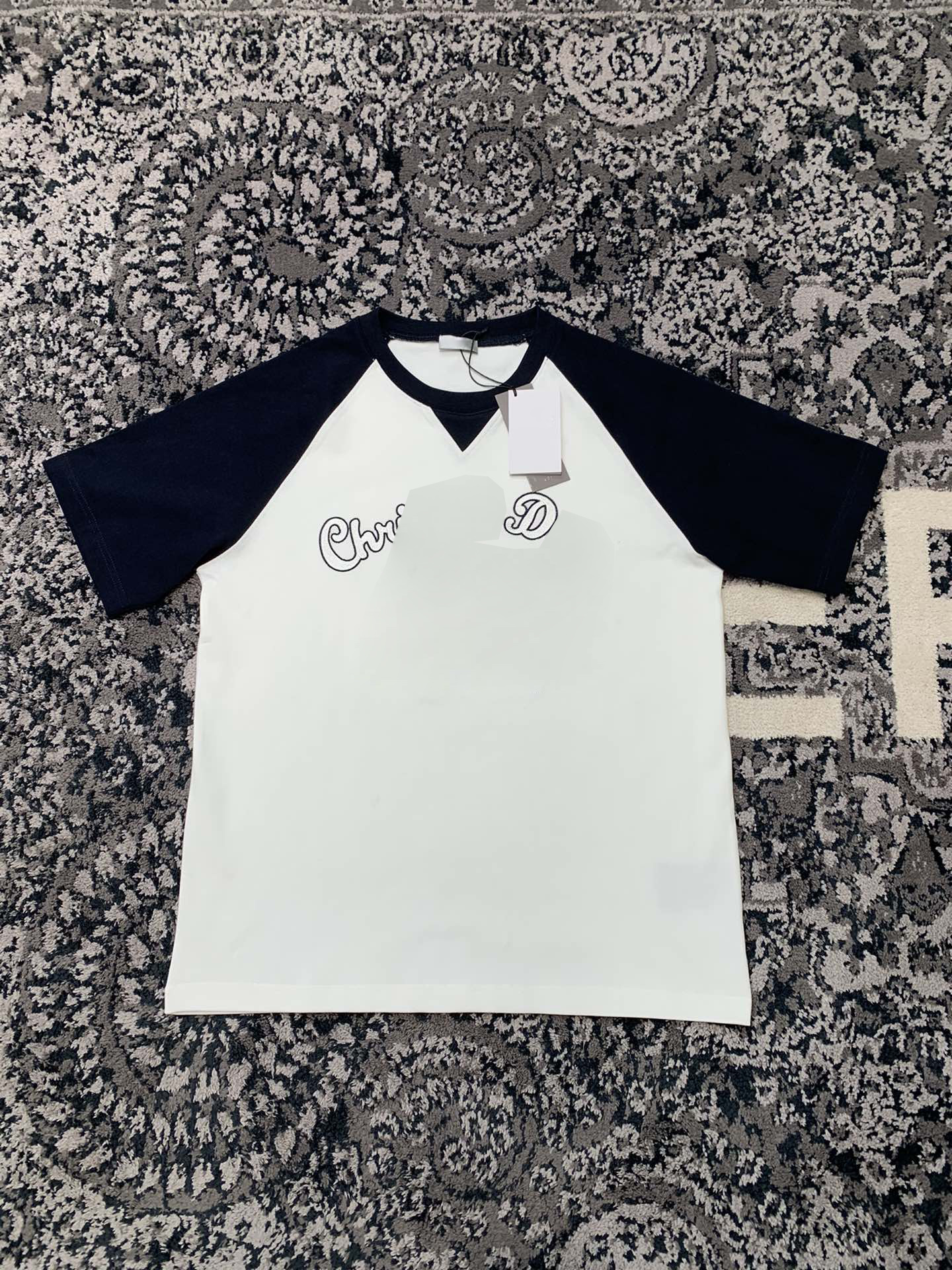 T Shirt short Oblique print cotton jersey upscale Tees short sleeve retro trend hoodie Fashion Men Tshirt Clothing Embroidered letters Tshirts, Make up for price
T Shirt short Oblique print cotton jersey upscale Tees short sleeve retro trend hoodie Fashion Men Tshirt Clothing Embroidered letters Tshirts, Make up for price