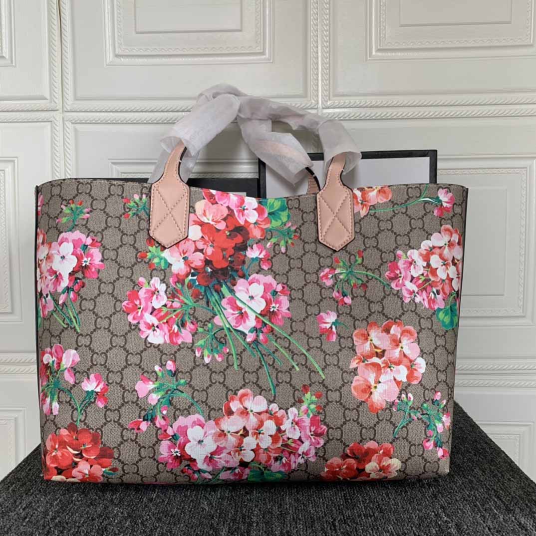 Heavy catwalk fashion shopping bag luxury designer GC size38x28x12 DZ368568, Don't shoot this
Heavy catwalk fashion shopping bag luxury designer GC size38x28x12 DZ368568, Don't shoot this