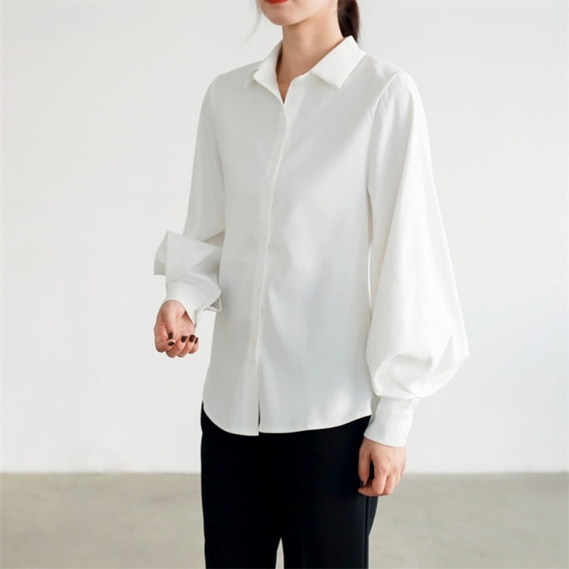 Blouse Women Spring Summer Turn-down Collar Lantern Sleeve Ladies Shirt White Tops Vintage Long Button Black 210522