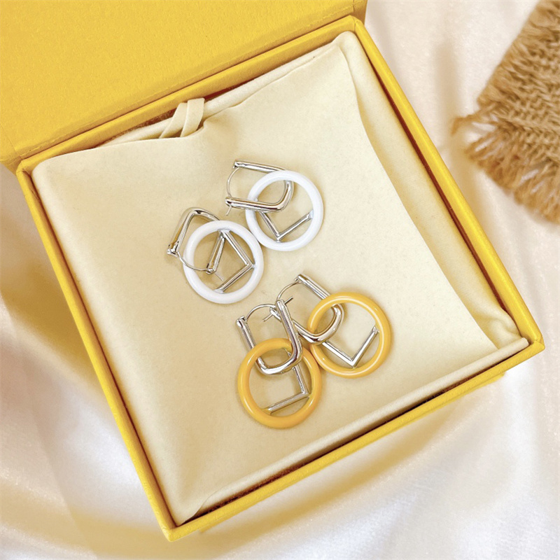 Fashion Extravagant Designer Studs White Orange Colors Stainless Steel Earrings Letter F Hoop Earring Printed Women Jewelry High Quality
Fashion Extravagant Designer Studs White Orange Colors Stainless Steel Earrings Letter F Hoop Earring Printed Women Jewelry High Quality