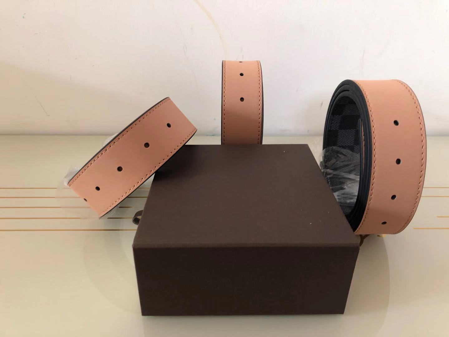 Wholesale Belts Top Designer mens womens Business Belt Classic Casual Black Gold Silver Buckle with Orange Box High Quality Ceinture Width 3.8cm, Black;brown
Wholesale Belts Top Designer mens womens Business Belt Classic Casual Black Gold Silver Buckle with Orange Box High Quality Ceinture Width 3.8cm, Black;brown