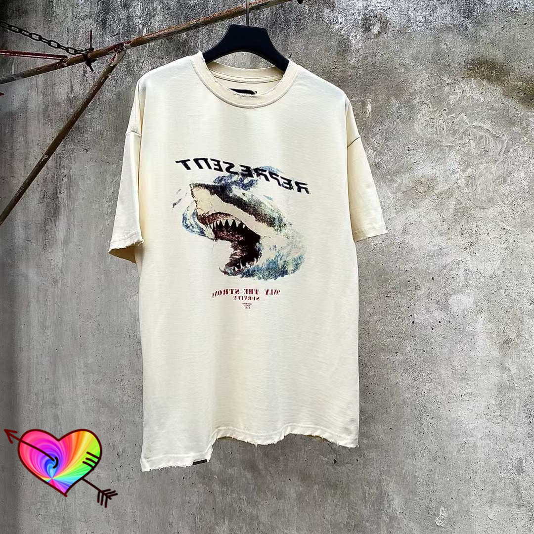 Black Beige REPRESENT Tee Men Women High Quality ONLY THE STRONG SURVIVE Print Represent T-shirt Vintage Wash Hem Metal Bar Tops
Black Beige REPRESENT Tee Men Women High Quality ONLY THE STRONG SURVIVE Print Represent T-shirt Vintage Wash Hem Metal Bar Tops
