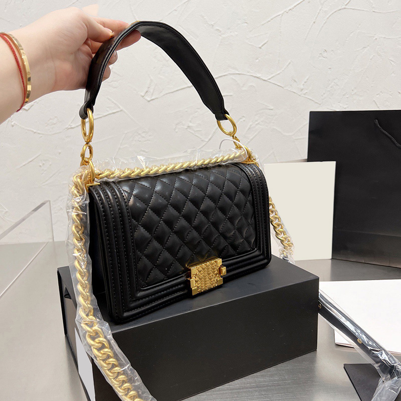 2022Ss Summer Womens Letter Shoulder Bag Classic Mini Flap Boy Girls Fashion Crossbody Clutch Cosmetic Large Capacity Le Vintage Designer Luxury_handbags 25C, Box
2022Ss Summer Womens Letter Shoulder Bag Classic Mini Flap Boy Girls Fashion Crossbody Clutch Cosmetic Large Capacity Le Vintage Designer Luxury_handbags 25C, Box