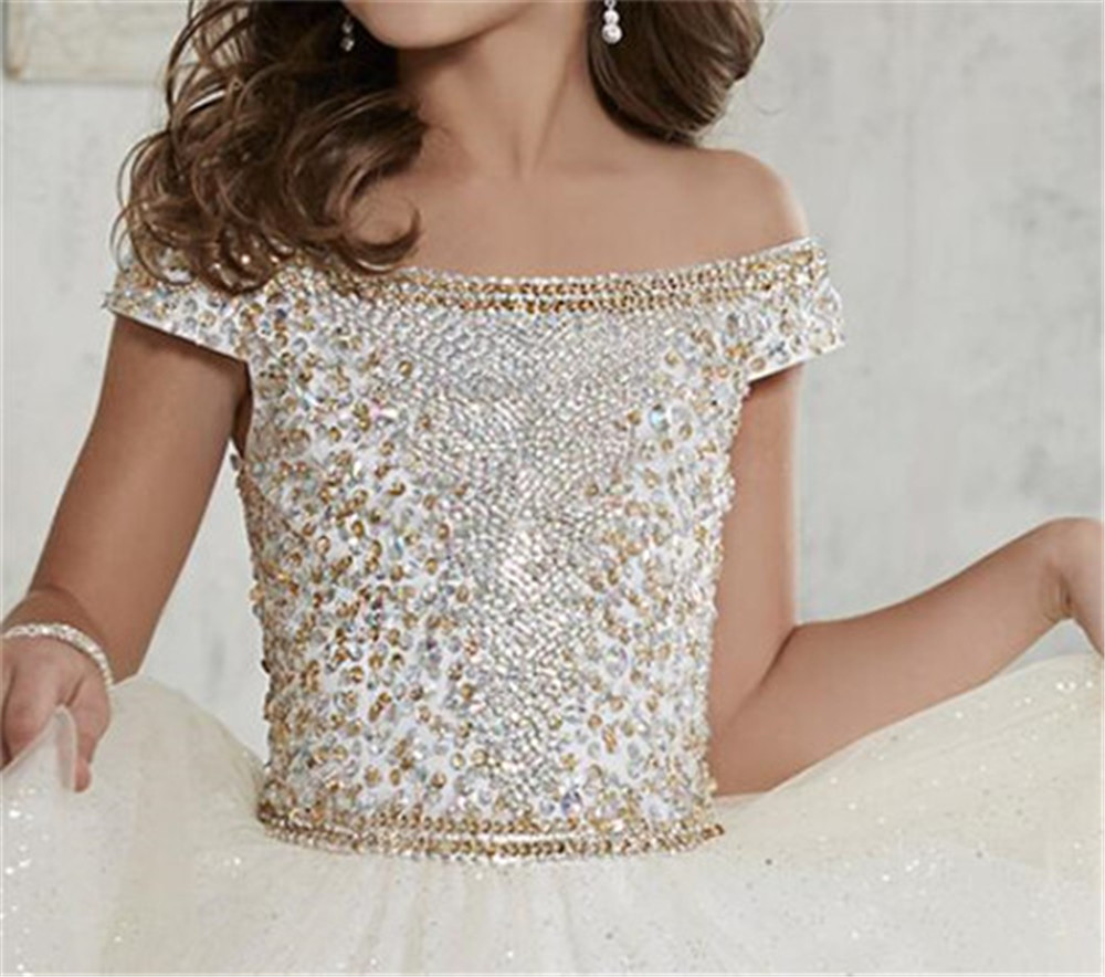 Wholesale New Crystals Beaded Pageant First Communion Dress Tulle Ball Gown Kids Formal Wear Flower Girls Dresses Corset Back free Gift Hoops Petticoat, Ivory
Wholesale New Crystals Beaded Pageant First Communion Dress Tulle Ball Gown Kids Formal Wear Flower Girls Dresses Corset Back free Gift Hoops Petticoat, Ivory