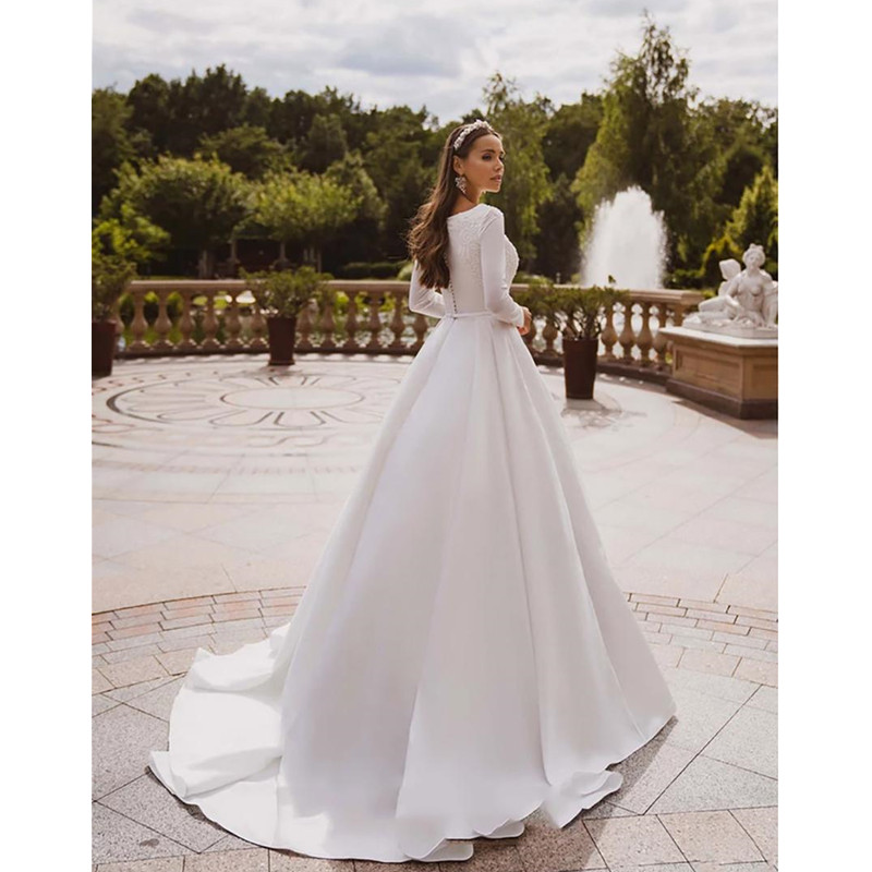 Elegant Satin Wedding Dresses Long Sleeves Lace Bride Gowns Muslim Gown Covered Back Vestido de novia
