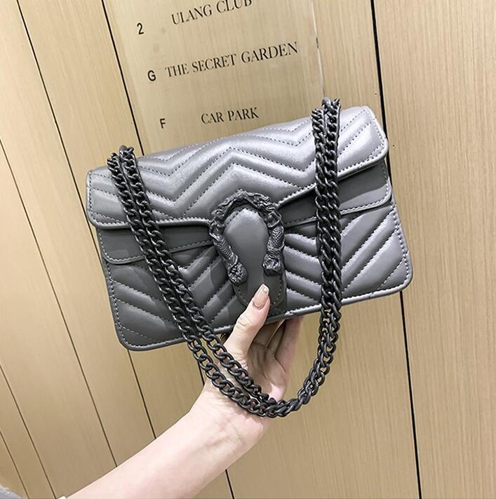 Factory Wholesale womens leathers shoulder bags elegantly shaped leather chain bag retro embossed women handbags street trend gold buckle fashion handbag 802