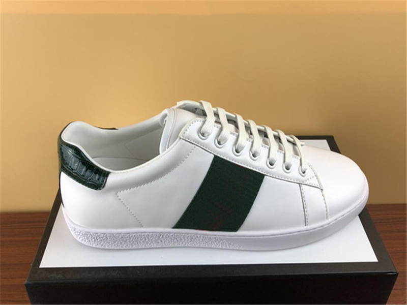 Quality Stripe New Designer Shoes ACE Embroidered Mens real Leather Sneakers Woman man Casual Shoe, Buy separately without shipping
Quality Stripe New Designer Shoes ACE Embroidered Mens real Leather Sneakers Woman man Casual Shoe, Buy separately without shipping