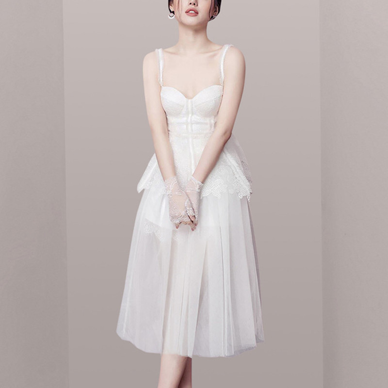 Fashion Sexy Ball Gown Women Dress Summer Runway Mesh Patchwork Lace Ruffles Party Chic Halter Strapless 210525, Picture color
Fashion Sexy Ball Gown Women Dress Summer Runway Mesh Patchwork Lace Ruffles Party Chic Halter Strapless 210525, Picture color