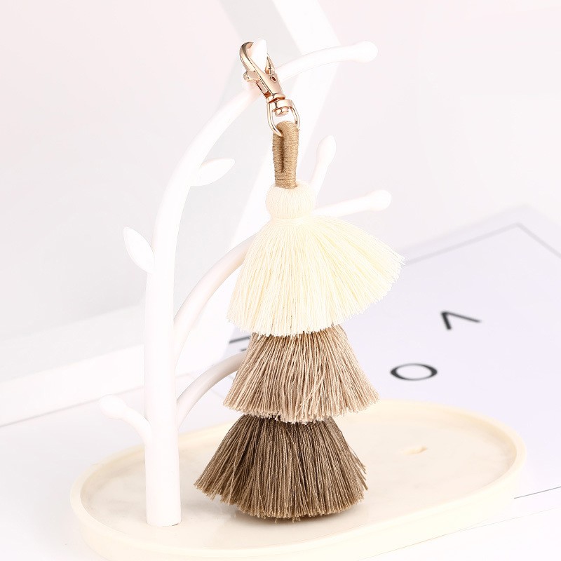 Multilayer Tassel Keychain Keyrings Bag Charm Jewelry Big Key Chain Key Holder Boho Handmade Pom Pom Vintage Fashion Accessories