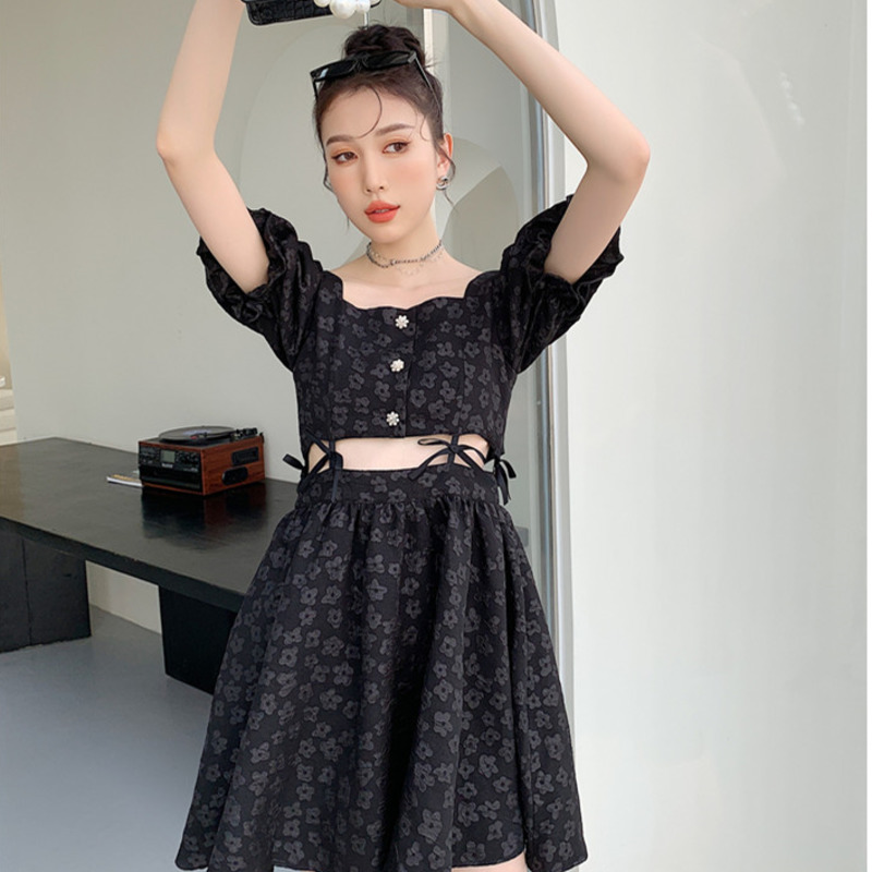 Women Hollow Out Dress Square Neck Puff Sleeve Black Printed Dresses Temperament Fit Fashion Summer 2H619 210526