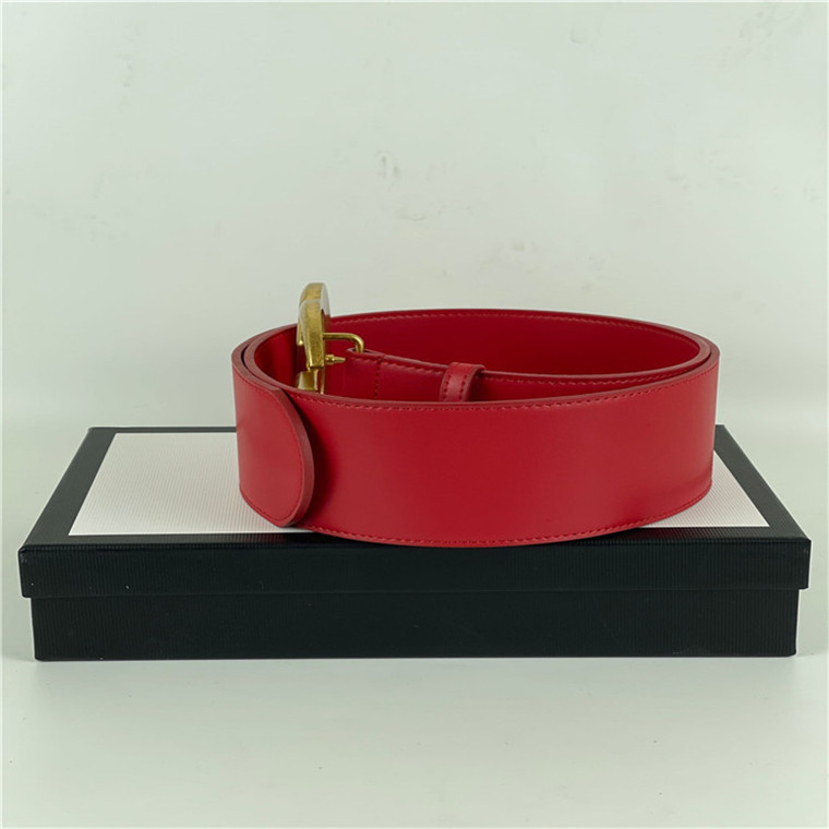 Men's Designer Belt Black Red Leather Big Gold with Pearl Buckle Classic Casual Belts White Original Box Set
Men's Designer Belt Black Red Leather Big Gold with Pearl Buckle Classic Casual Belts White Original Box Set