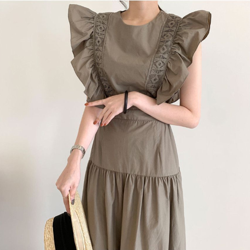 Elegant Lace Patchwork Solid Dress Women Summer O-neck Flying Sleeve Pullover Vestidos High Waist A-line Long Maxi 210525, Blue
Elegant Lace Patchwork Solid Dress Women Summer O-neck Flying Sleeve Pullover Vestidos High Waist A-line Long Maxi 210525, Blue