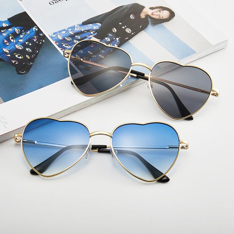 Sunglasses MAYTEN Heart Shaped Metal Women Brand Designer Fashion Rimless LOVE Clear Ocean Lenses Sun Glasses Oculos UV400
Sunglasses MAYTEN Heart Shaped Metal Women Brand Designer Fashion Rimless LOVE Clear Ocean Lenses Sun Glasses Oculos UV400