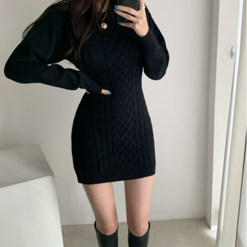 Comelsexy Autumn Winter Women Knitted Wrap Dress Vintage Sheath Dress Long Sleeve O-Neck Sexy Backless Sweater Dress 210515