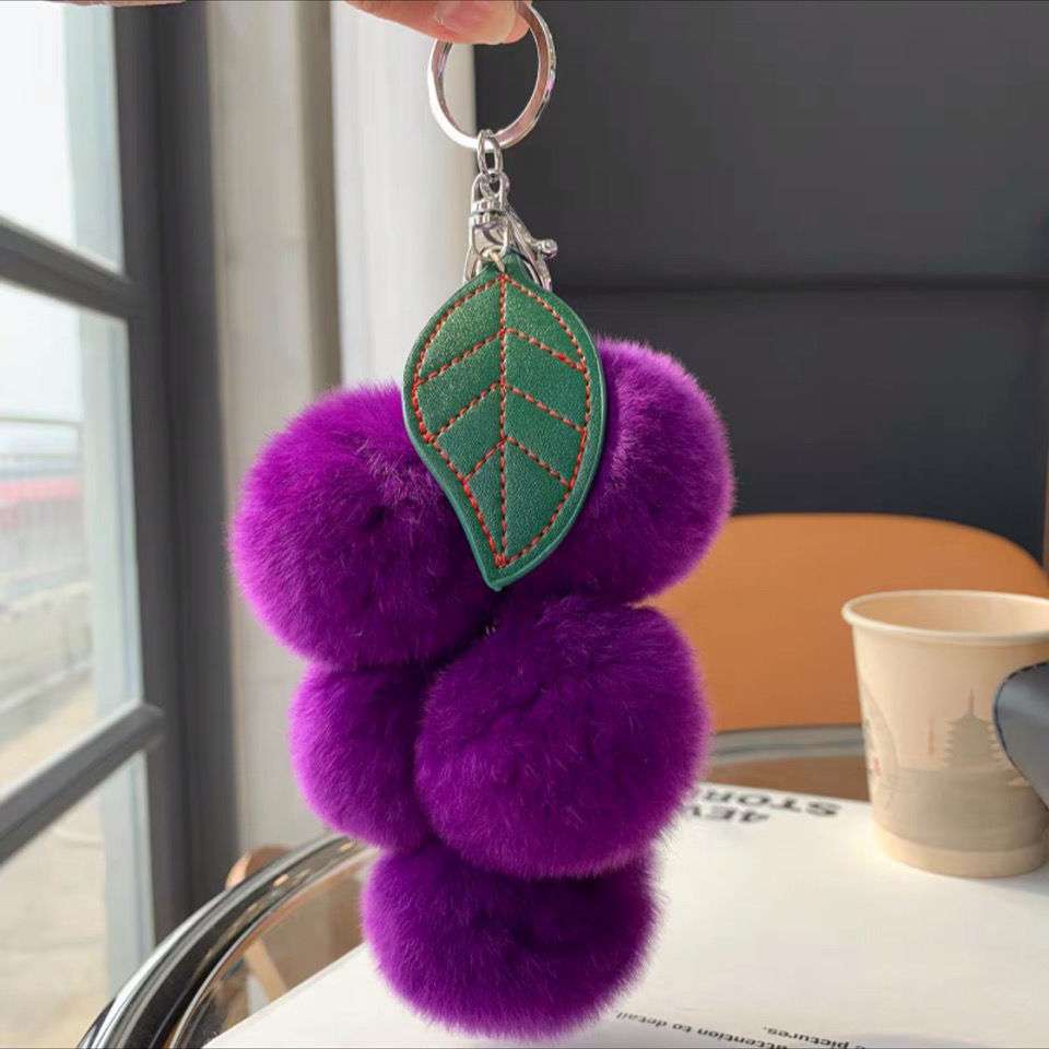 Lovely Grape Chain Key Rings Plush Bag Pendant Net Red Plush Ball Car Key Chain Pendant Accessories