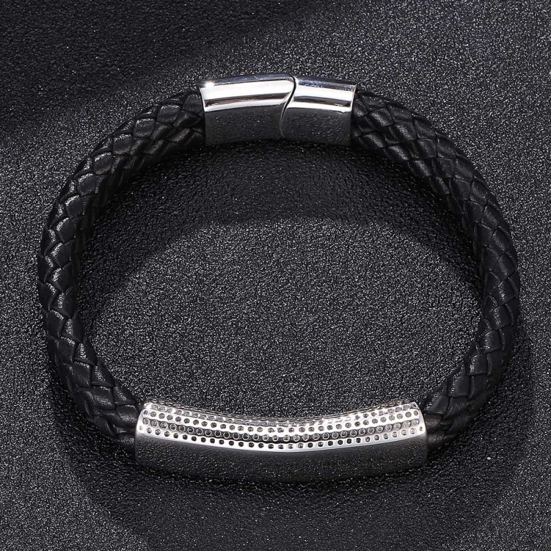 Cool Stainless Steel Charm Genuine Leather Bracelet