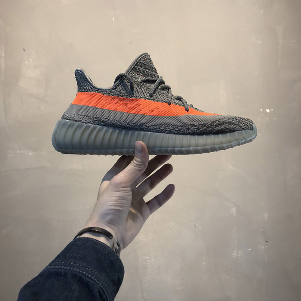 2021 Men Women Running Shoes Ash Pearl Carbon Zebra Earth Sand Taupe Bred Blue Tint Cloud White Sulfur Mens Trainers Sneakers With Box, #37 flax
2021 Men Women Running Shoes Ash Pearl Carbon Zebra Earth Sand Taupe Bred Blue Tint Cloud White Sulfur Mens Trainers Sneakers With Box, #37 flax