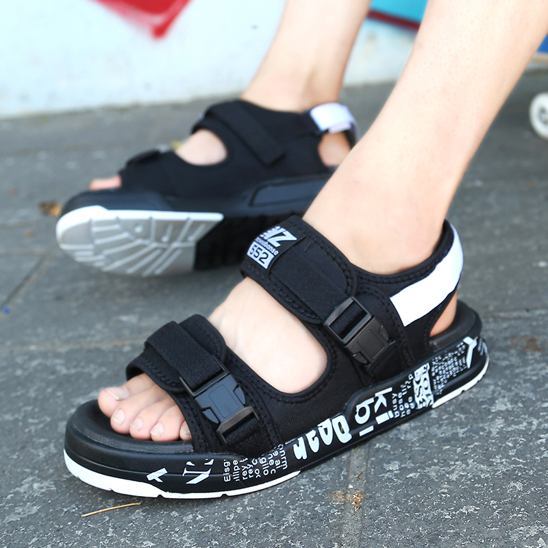 2021 Summer Womens Mens Casual Sports Sandals Shoes Student Outdoor Sport Sneakers Black Red Size 38-45 Code 52-552
2021 Summer Womens Mens Casual Sports Sandals Shoes Student Outdoor Sport Sneakers Black Red Size 38-45 Code 52-552