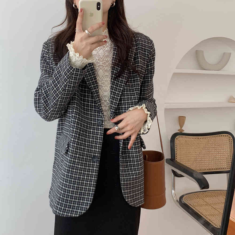 OL Notched Vintage Plaid Woolen Blazer Jacket Minimalist Autumn Winter Classic Formal Women Blazers Warm Suit Coat 210421