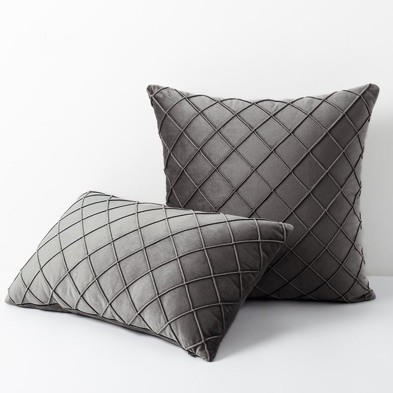 Cushion/Decorative Pillow Velvet Cushion Cover Striped Diamond Pillowcase Solid Color Simple And Fashionable Home Decoration 45X45/30X50/50X
Cushion/Decorative Pillow Velvet Cushion Cover Striped Diamond Pillowcase Solid Color Simple And Fashionable Home Decoration 45X45/30X50/50X