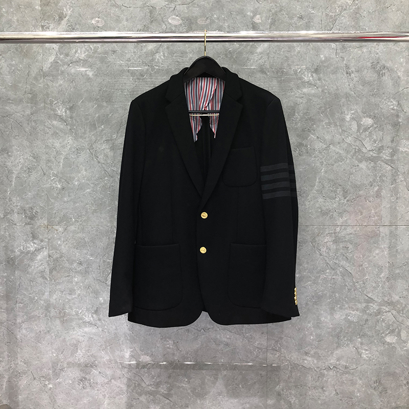 4-Bar Stripe Men's Suit Business Casual Fine Wool Cashmere Designer Blazers Men Wedding club Luxury Brand Peak Lapel Suit Coat Jacket Host Clothing Size M, Packing bag
4-Bar Stripe Men's Suit Business Casual Fine Wool Cashmere Designer Blazers Men Wedding club Luxury Brand Peak Lapel Suit Coat Jacket Host Clothing Size M, Packing bag