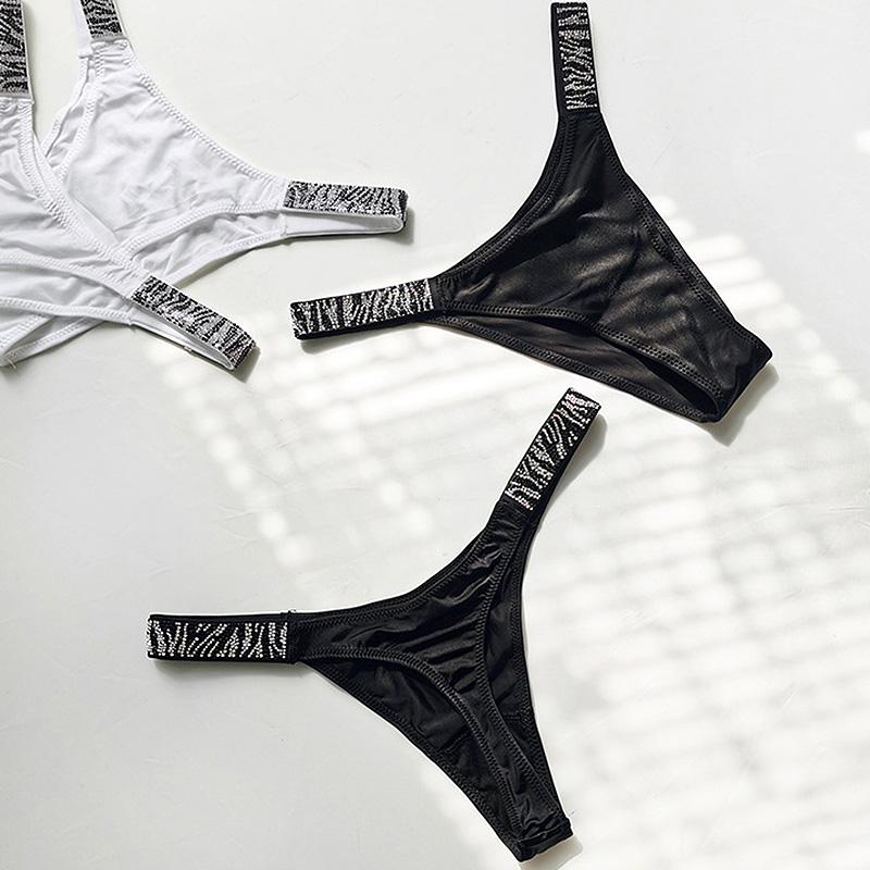 Women' Panties Sexy Bikini Luxury Thong Rhinestones Underwea Brand Design Comfort Satin Intimates Underwear Pink, Beige
Women' Panties Sexy Bikini Luxury Thong Rhinestones Underwea Brand Design Comfort Satin Intimates Underwear Pink, Beige