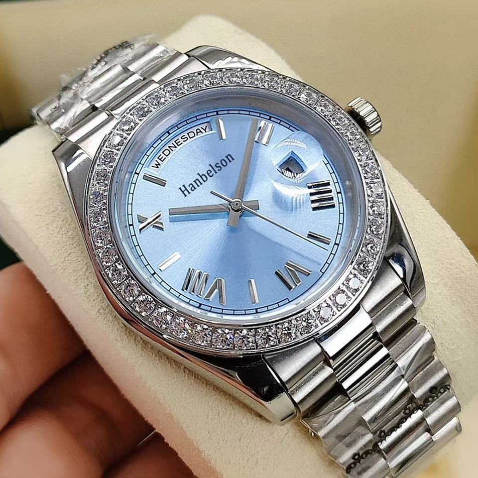 Wholesale Mens Watches Diamond bezel Daydate Wristwatches Roman ice Blue Dial Automatic Mechanics 41MM Sapphire Glass Wristwatches
Wholesale Mens Watches Diamond bezel Daydate Wristwatches Roman ice Blue Dial Automatic Mechanics 41MM Sapphire Glass Wristwatches